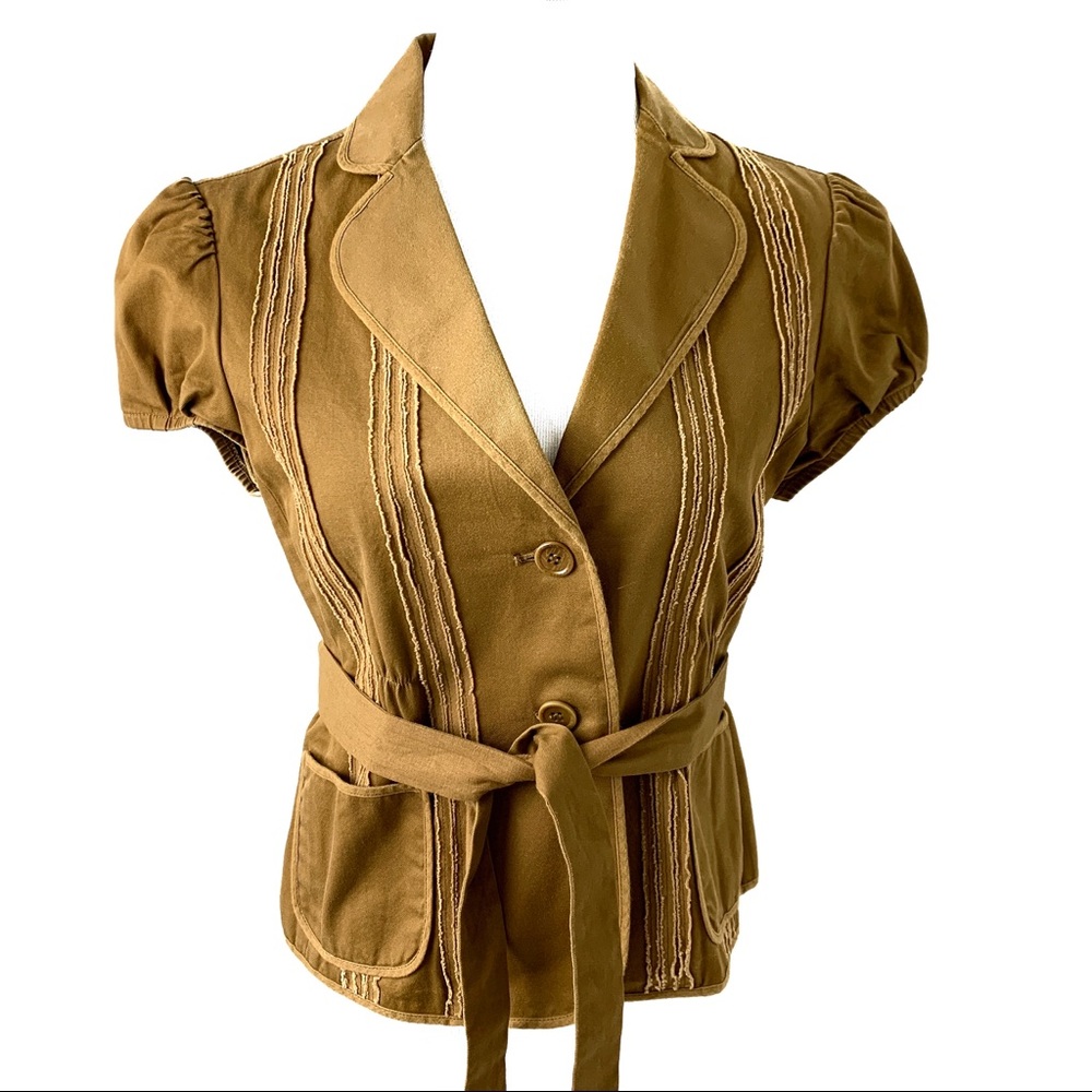 Bcbgmaxazria Women’s Blazer.